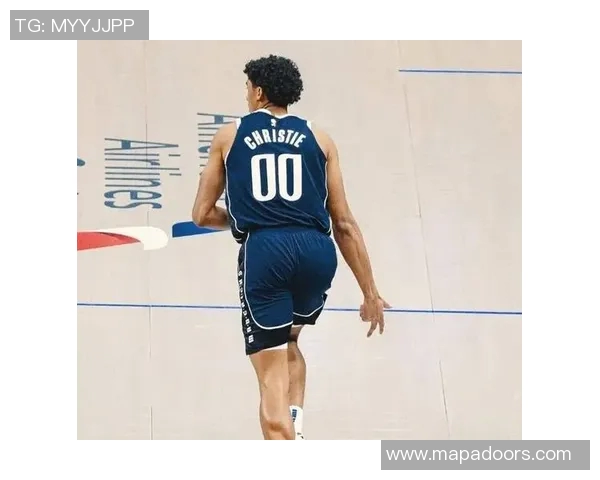 外线很准!格莱姆斯13投7中&三分6中4砍下22分5助攻3抢断 外线很准!格莱姆斯13投7中&三分6中4砍下22分5助攻3抢断