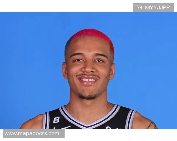 我想快点验货 杰里米-索汉今天继续进行投篮训练 我想快点验货 杰里米-索汉今天继续进行投篮训练