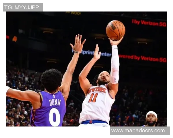 布克伤愈回归太阳，麦迪逊广场花园迎战缺少布伦森与哈特的尼克斯